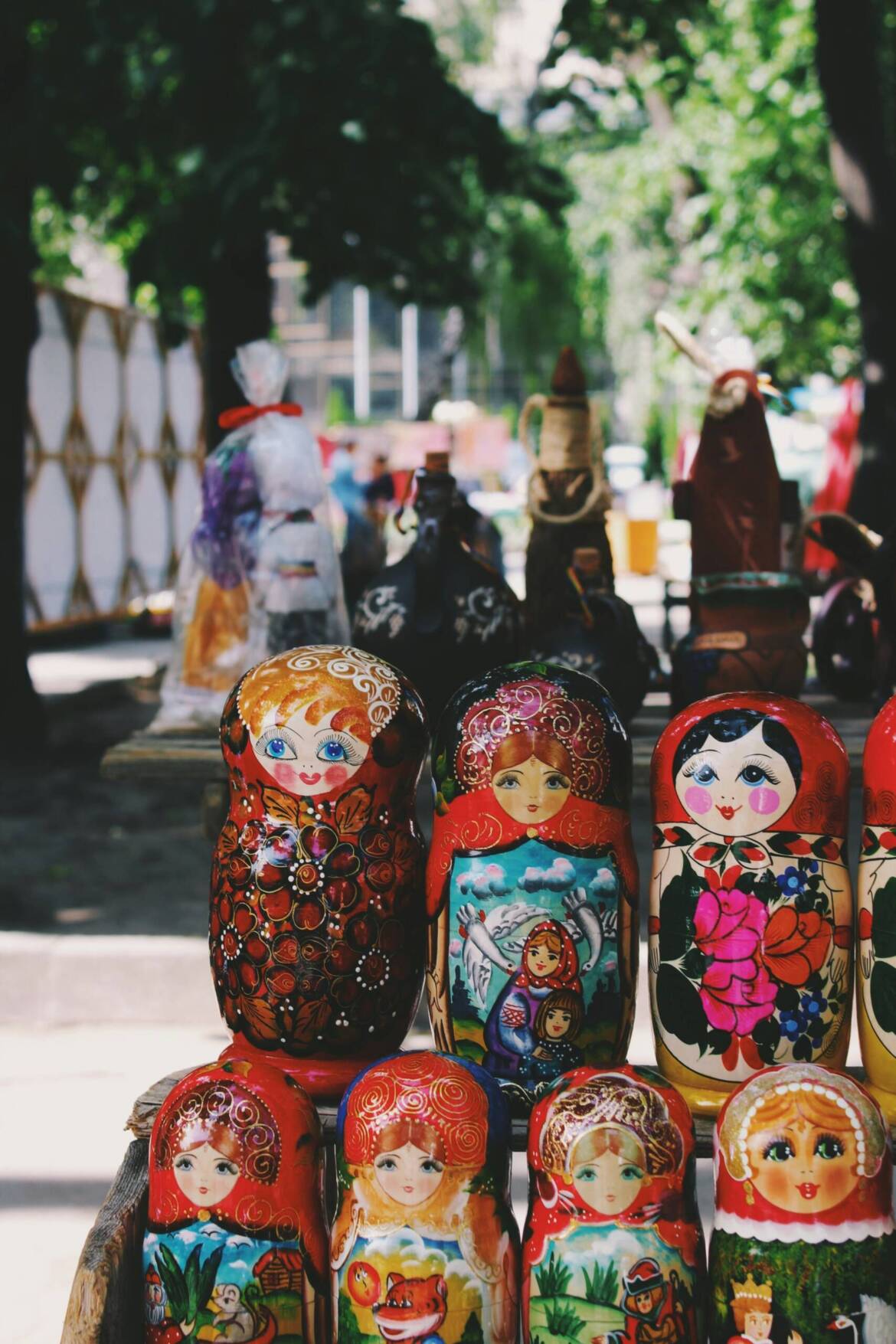 الليبرالية الغربية تزيح الوطنية السيادية في روسيا البوتينية